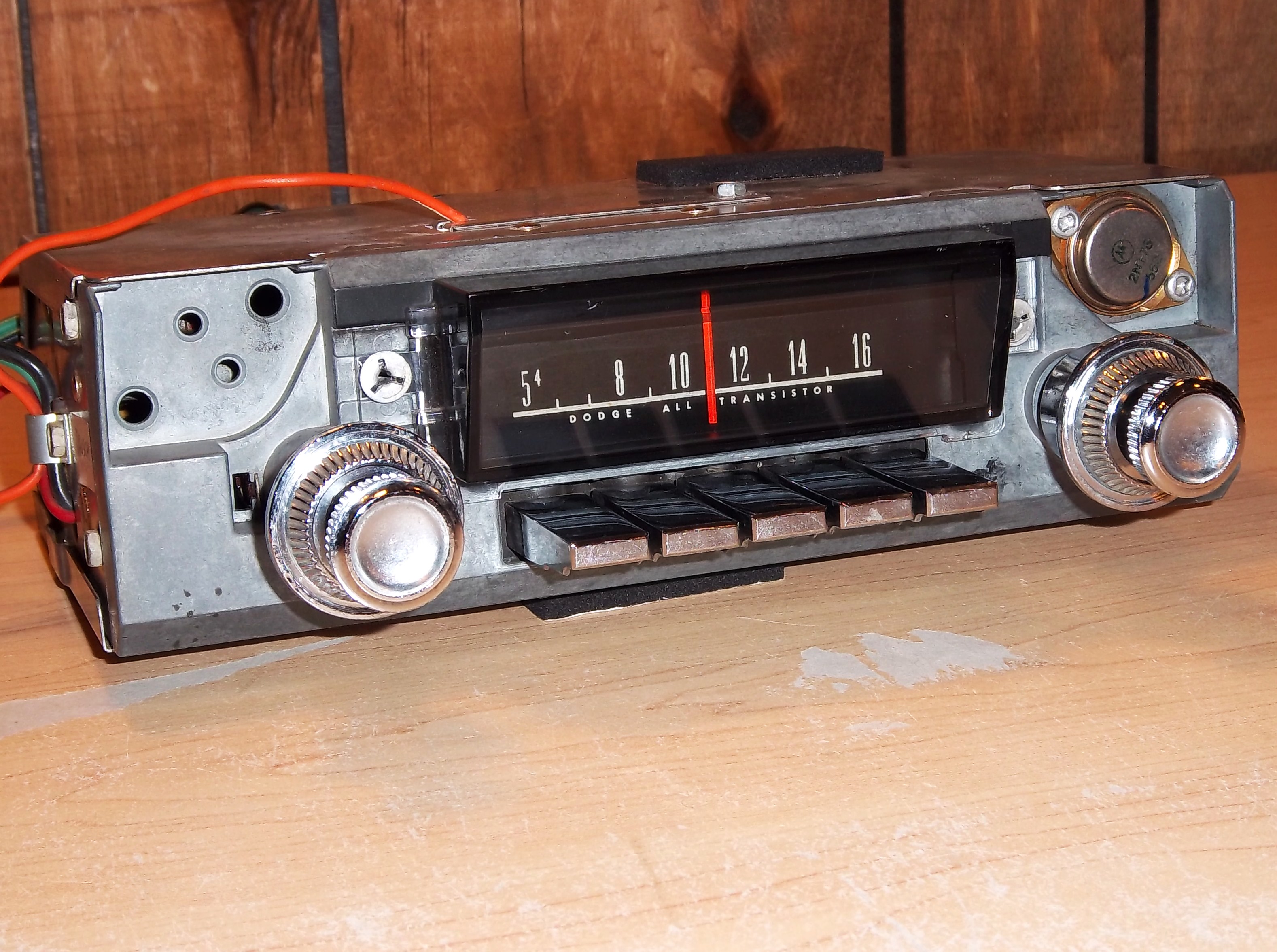 antique model car radio